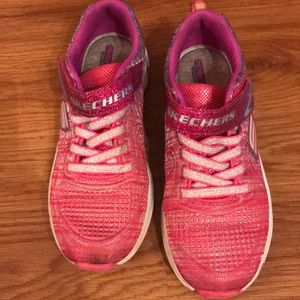 Girl’s Skechers size 4, worn once
